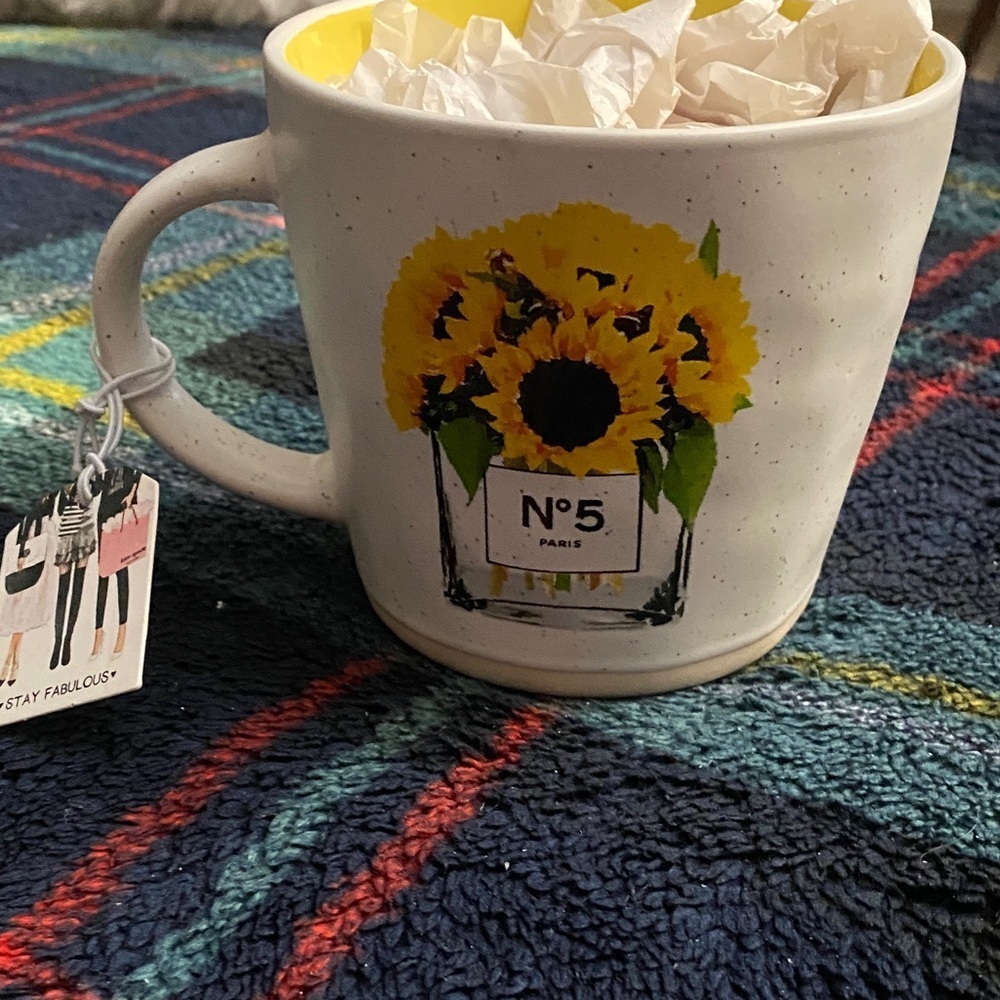 ☀️☀️Sunflower Mug with N°5 Paris Design